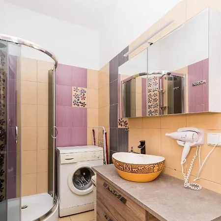 Na Lendziona Apartment *